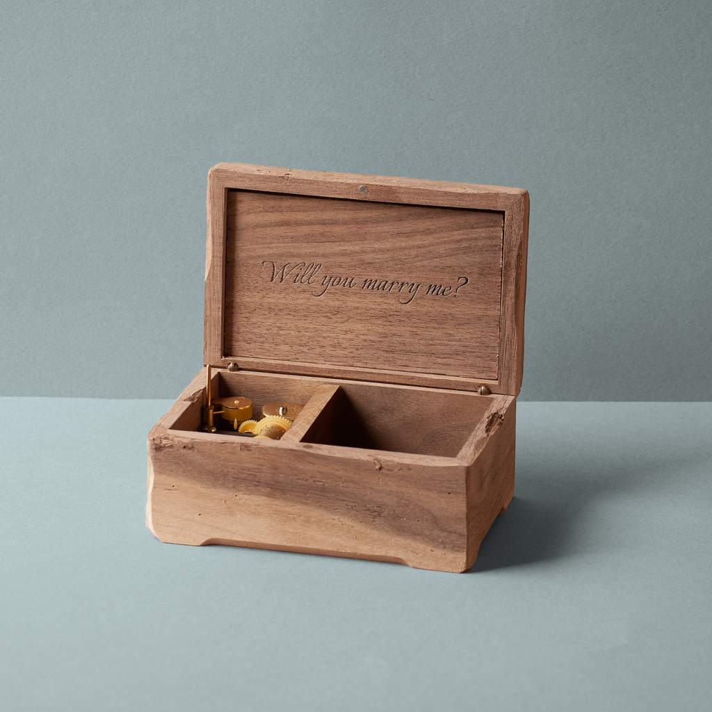 Walnut wood music box Irene